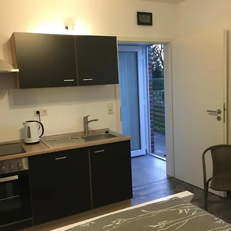 Modernes 21 M² Ruhig, Modern, Zentral * יבר